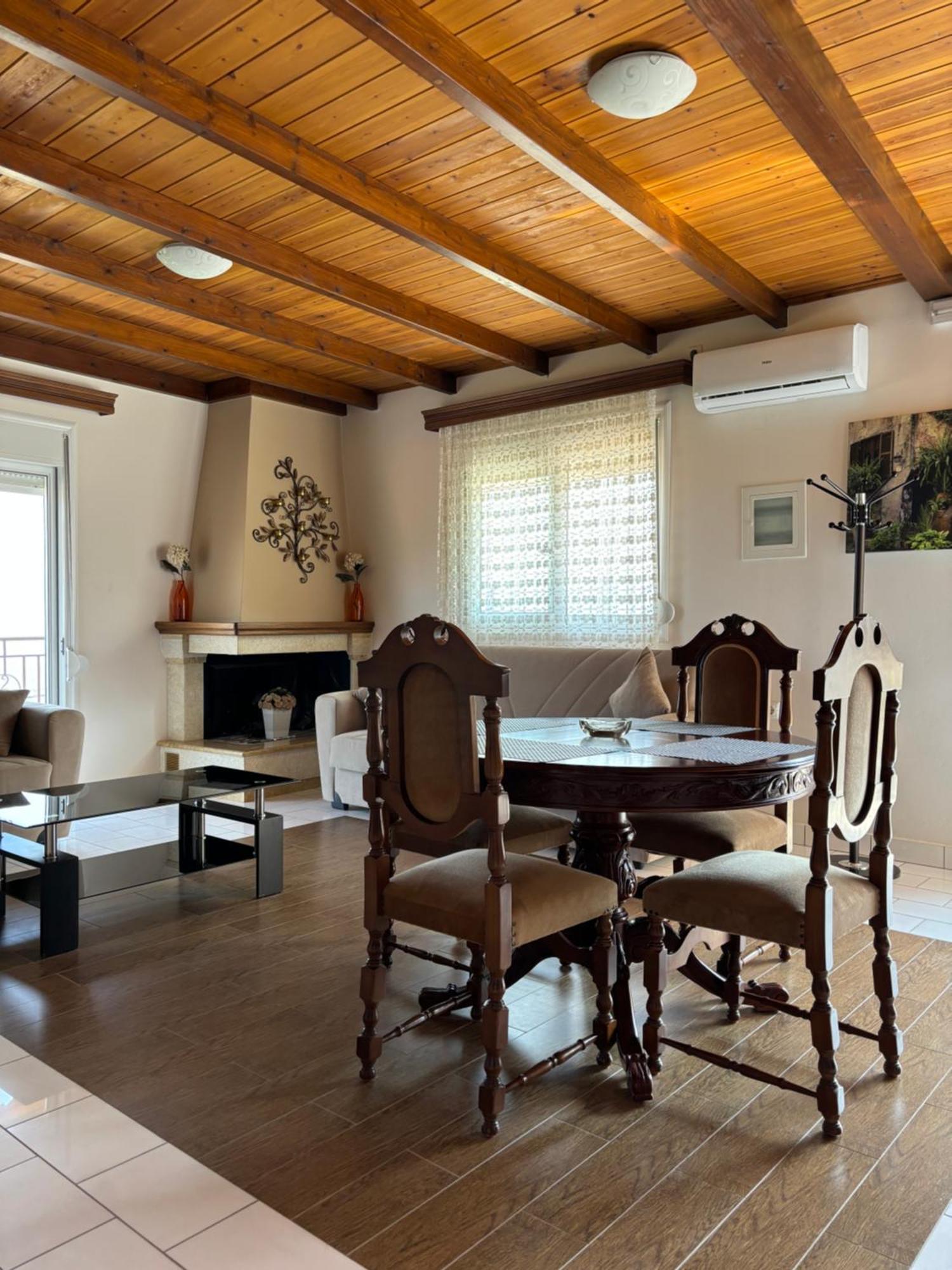 -Tsiakos Apartment- In Vryses Κυπαρισσία Εξωτερικό φωτογραφία